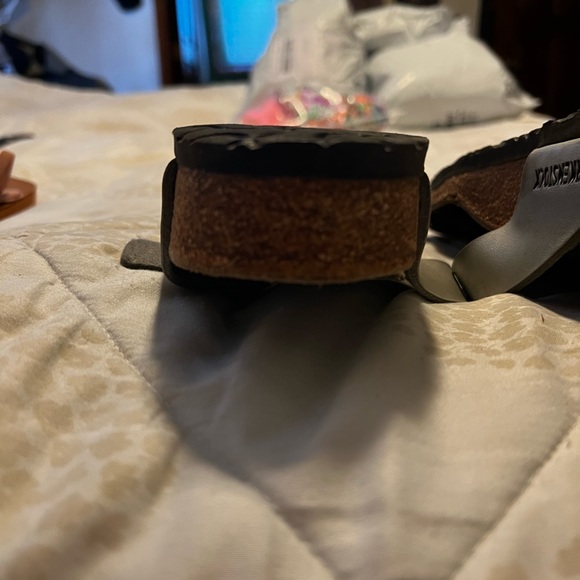 Birkenstock Gizeh Sandal - Picture 4 of 7